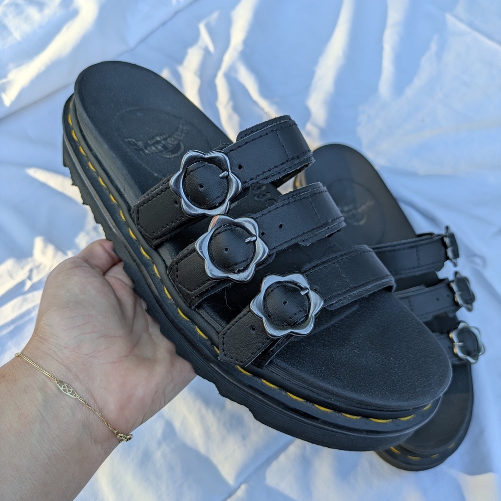 Dr. Martens Flower Buckle Strappy Sandal Size 10